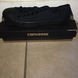 Brand new all black converse
